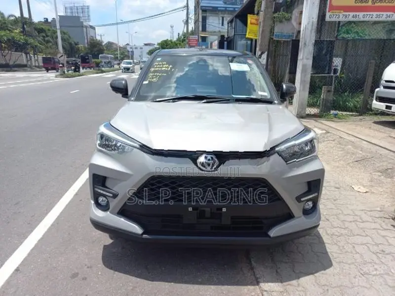Toyota Raize 1.2 Petrol 2023