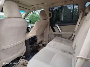 Toyota Land Cruiser Prado 2018