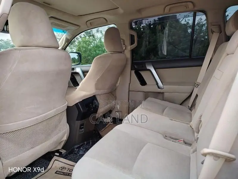 Toyota Land Cruiser Prado 2018