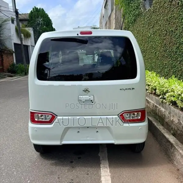 Suzuki Wagon R ZL White 2026
