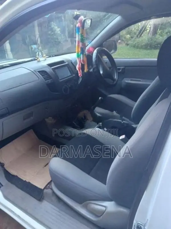 Toyota Hilux 2010