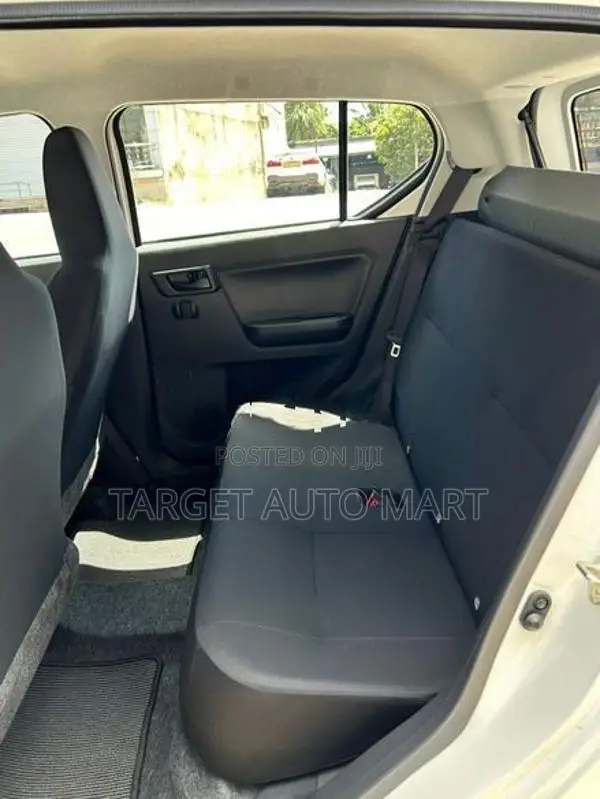Daihatsu Mira 2024
