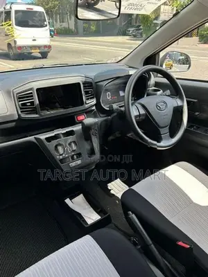 Daihatsu Mira 2024
