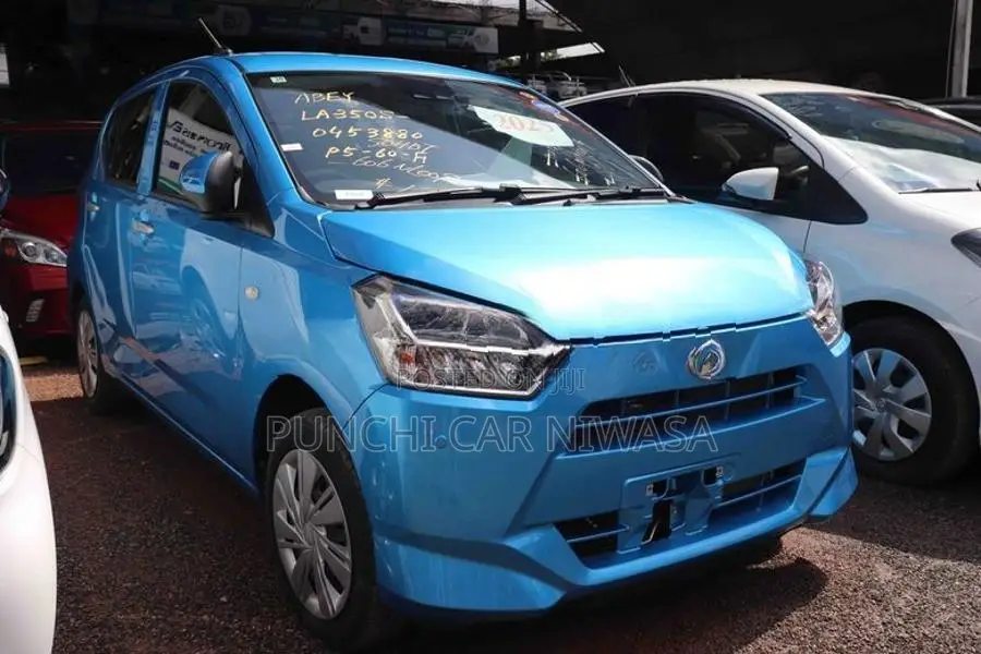 Daihatsu Mira 2025