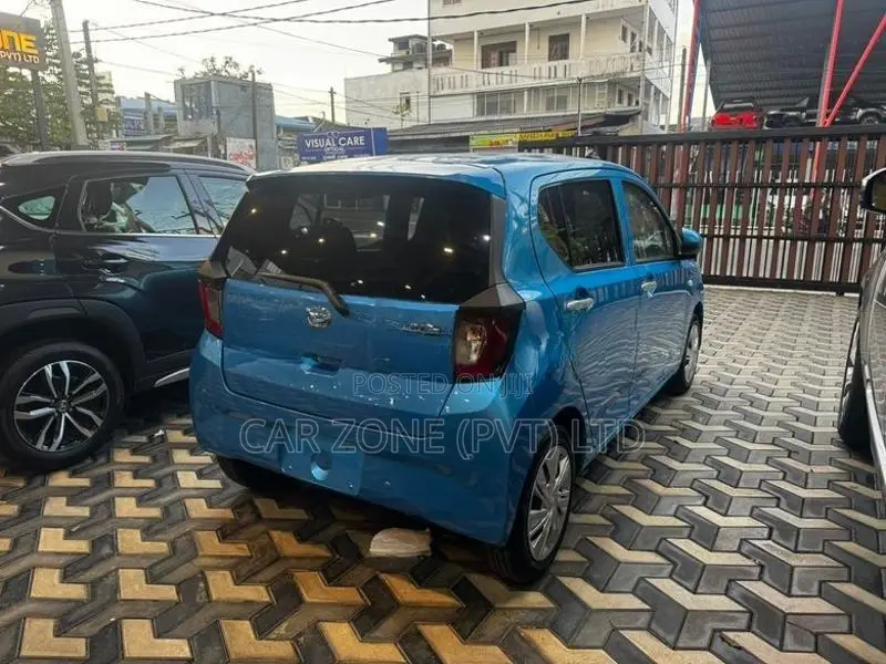 Daihatsu Mira Key Start Grade 2025