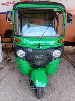 Bajaj RE Brandnew 2026