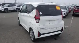 Mitsubishi eK Wagon M 2025