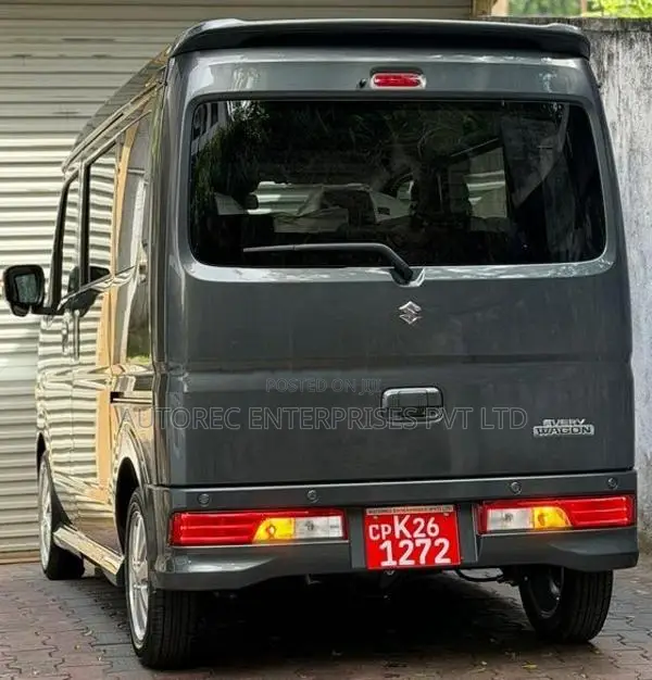 Suzuki Every Wagon DA18W 2026