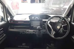 Suzuki Wagon R Stingray 2018
