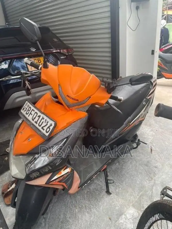 Honda Dio 2017