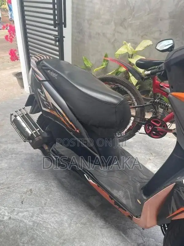 Honda Dio 2017