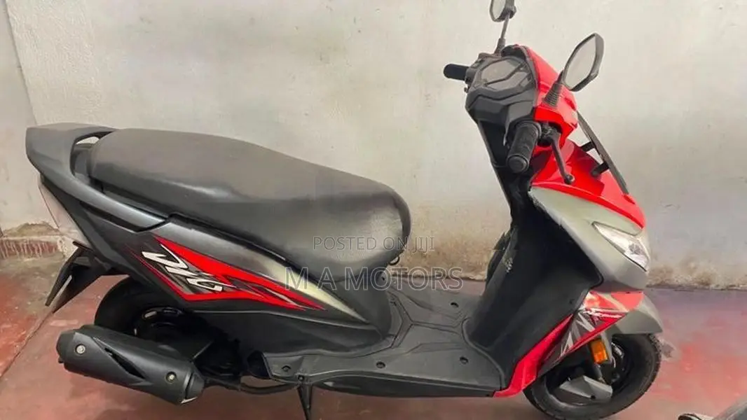 Honda Dio 2018