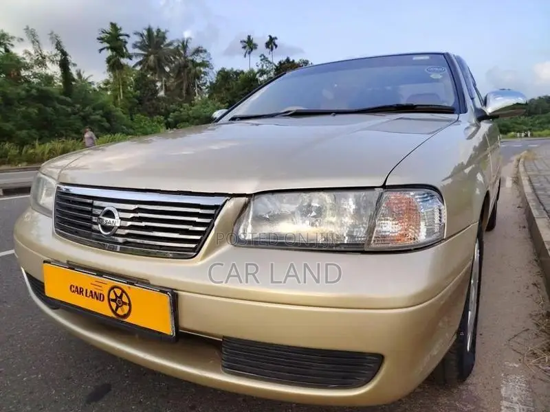 Nissan Sunny 2019