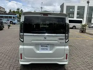 Suzuki Spacia Cuatom Z 2025