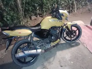 TVS Apache RTR 180 2015