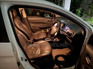 Mitsubishi Attrage 2016