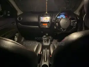 Mitsubishi Attrage 2016