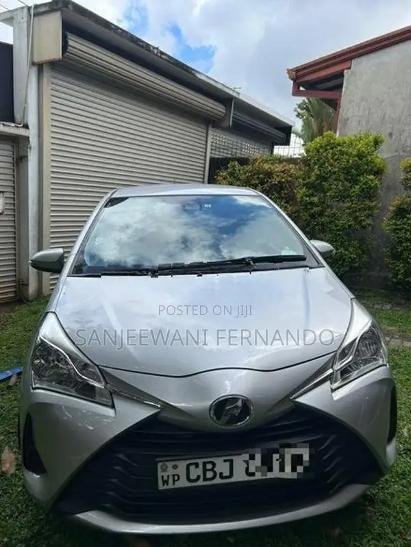 Toyota Vitz 2017