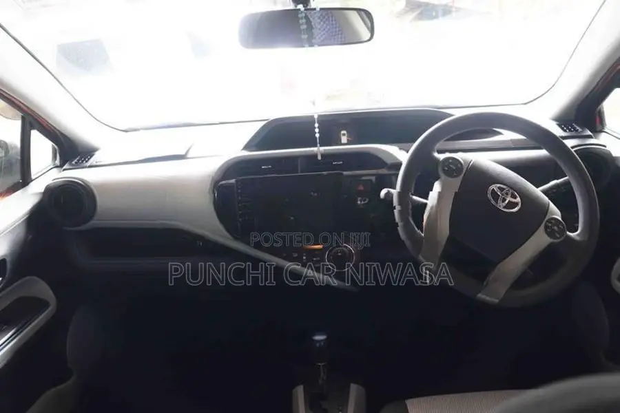 Toyota Prius 2014