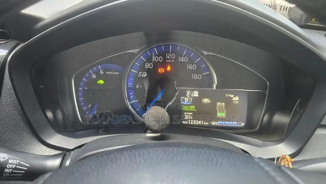 Toyota Axio G 2014