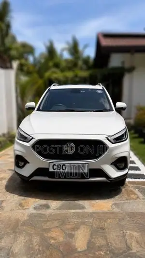 MG ZS 2025