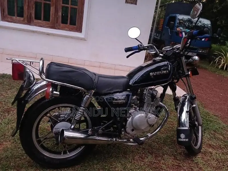 Suzuki GN 125 2017