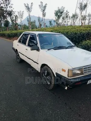 Nissan Sunny 1985