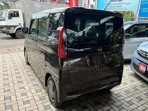 Nissan Roox x Hybrid 2025