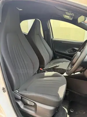 Toyota Yaris X grade 2024