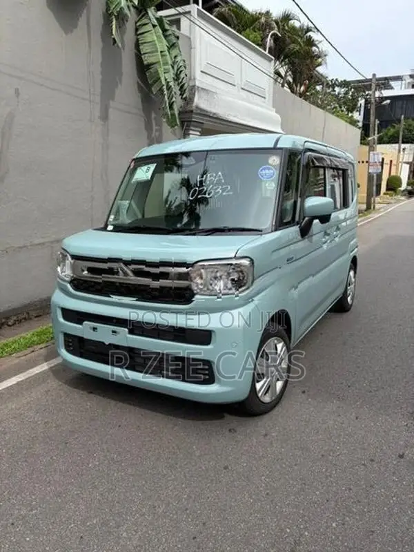 Suzuki Spacia X Grade 2025