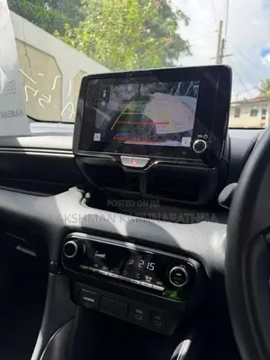 Toyota Yaris G LED 2025