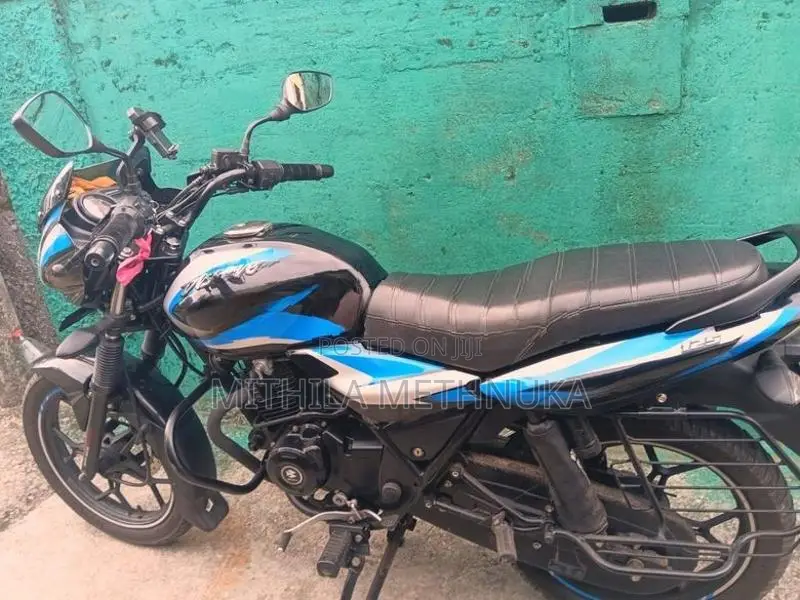 Bajaj Discover 125 2025