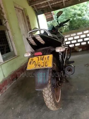 Bajaj Pulsar 180 2007