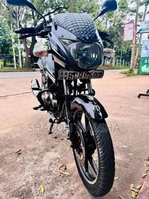 Bajaj Pulsar 150 2015