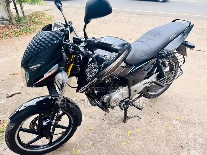 Bajaj Pulsar 150 2015