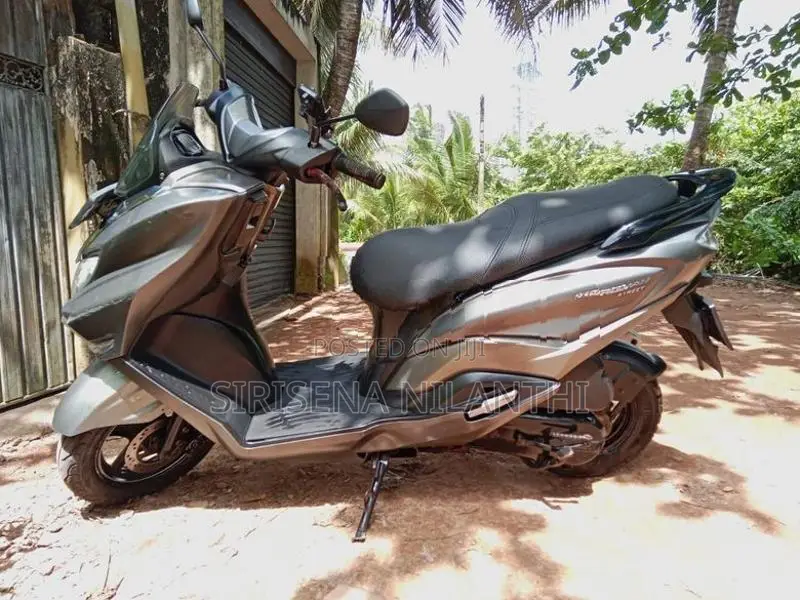 Suzuki Burgman 125 maxi 2019