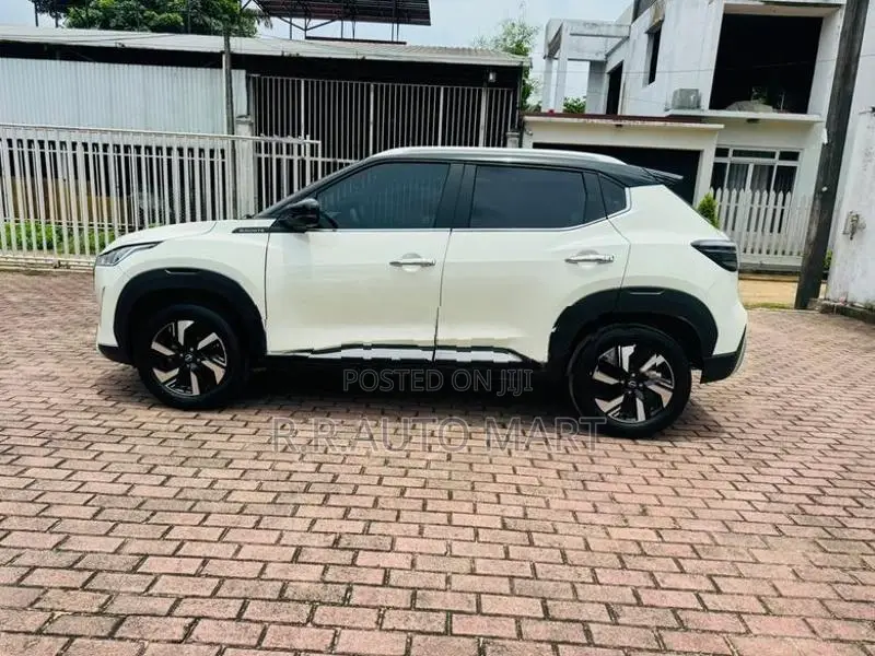 Nissan Magnite Tekna Plus 2025