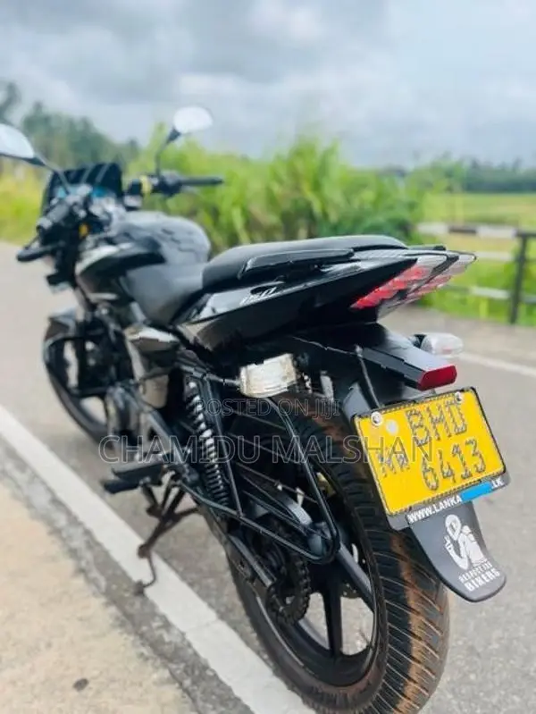 Bajaj Pulsar 150 2018