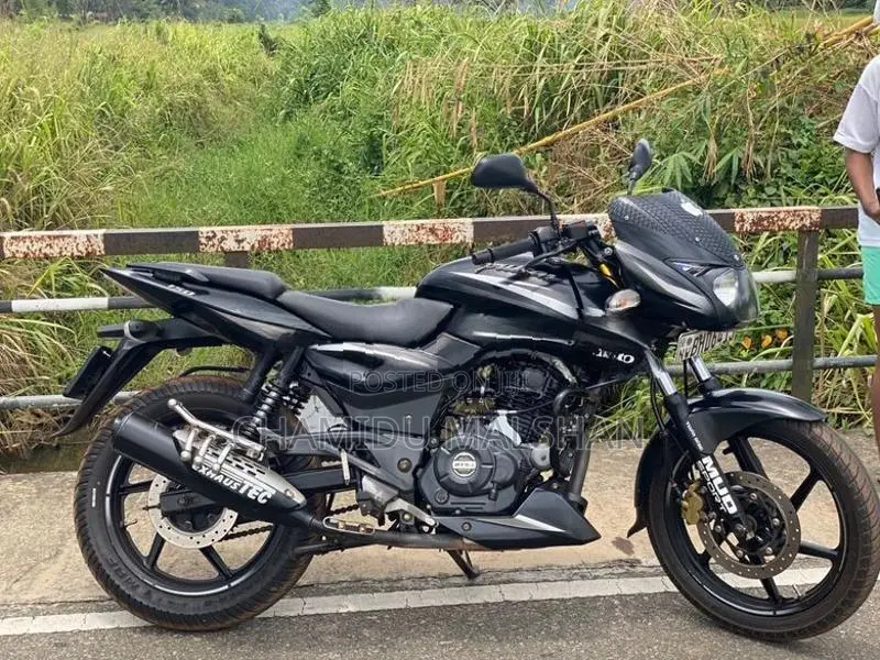 Bajaj Pulsar 150 2018