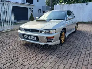 Subaru Impreza 2000