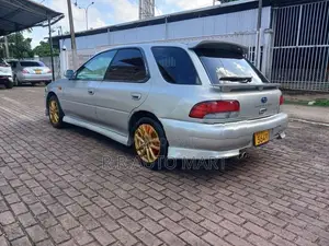 Subaru Impreza 2000