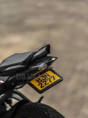 Bajaj Pulsar N160 2025