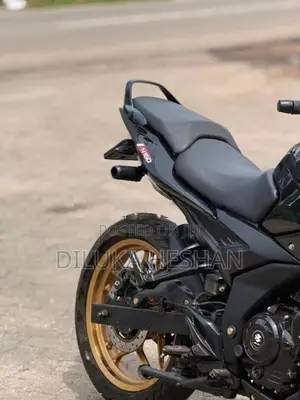 Bajaj Pulsar N160 2025