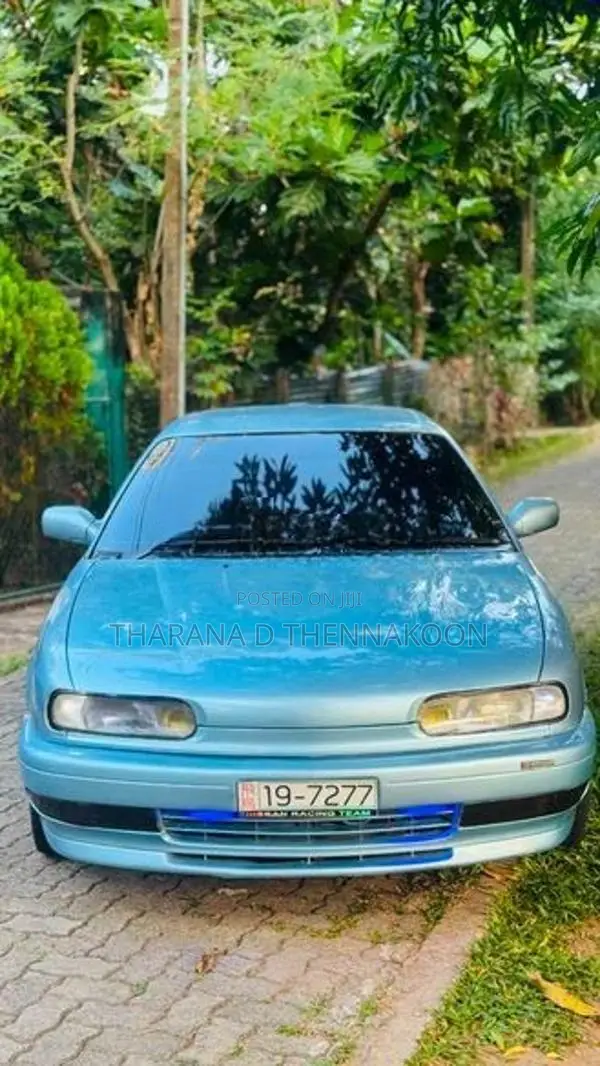 Nissan Presea 1993