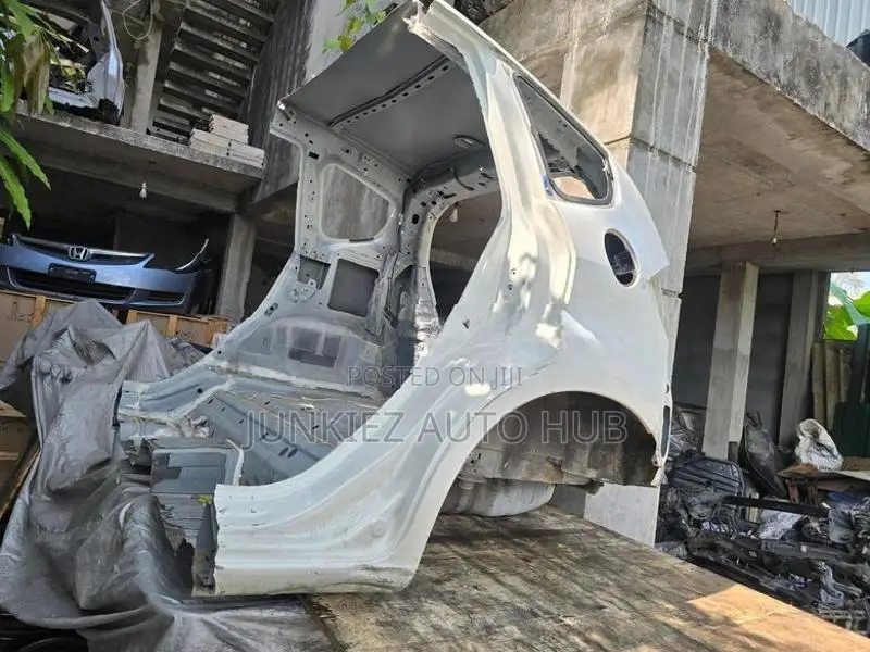 Honda Fit GP1 Back Cut