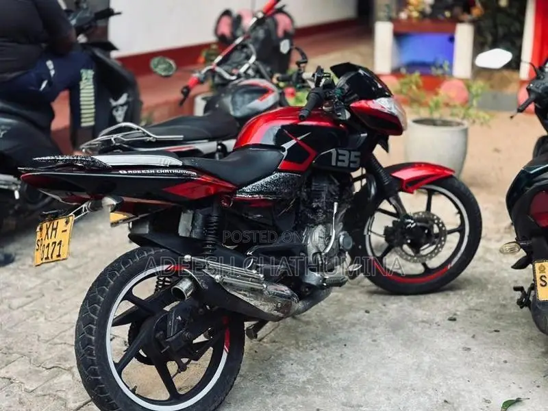 Bajaj Pulsar 135 2011