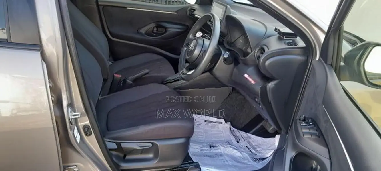 Toyota Yaris X Limited 2023