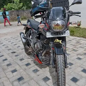 Bajaj Pulsar 150 2018