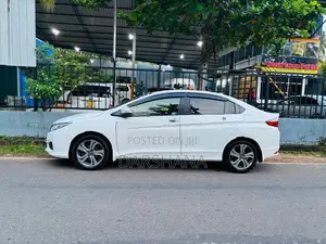 Honda Grace Highest Grade EX 2015