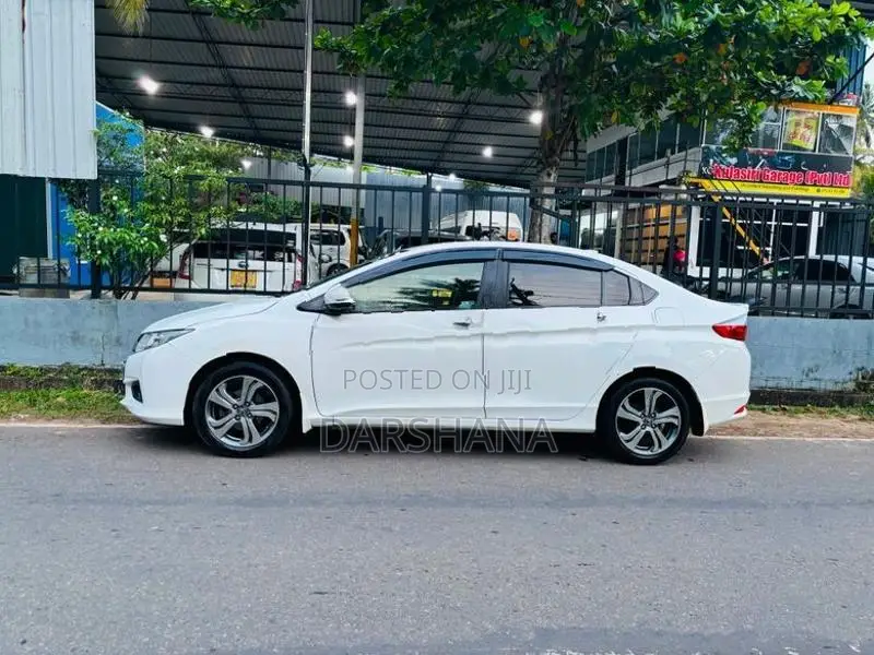 Honda Grace Highest Grade EX 2015